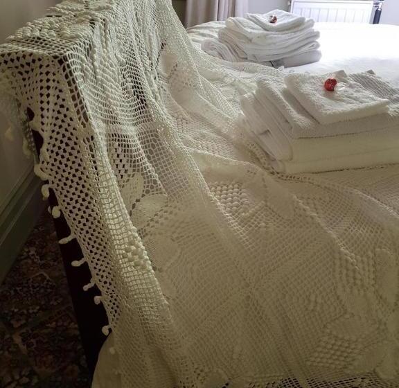 Номер Стандарт, Windsor House B&b