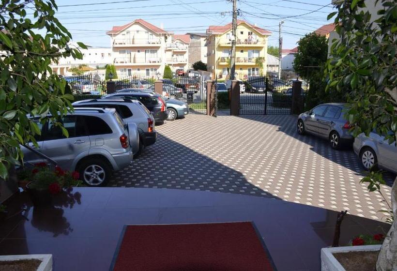 اتاق استاندارد با بالکن, Smarthouse