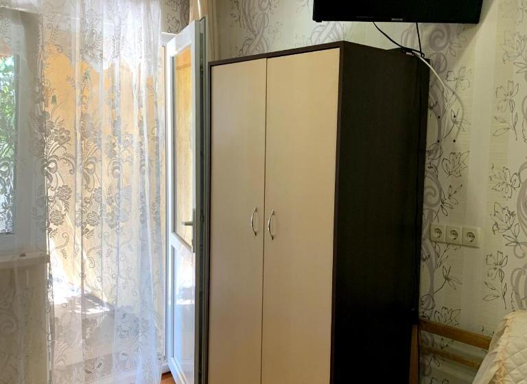 Четырехместный Номер Стандарт, Guest House Santin