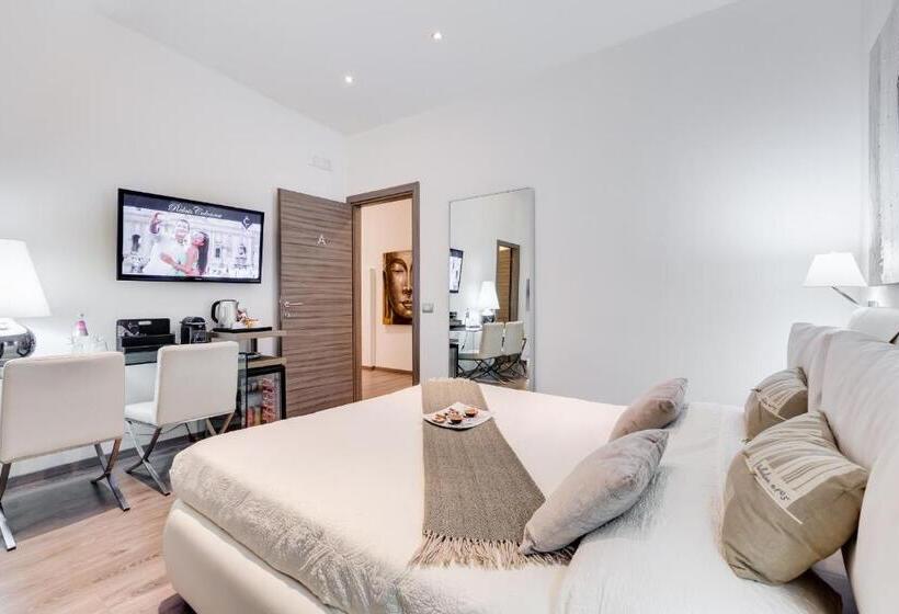 سوئیت با وان آب گرم, Relais Colonna