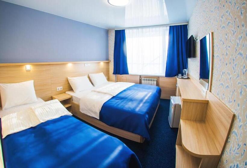 Standard Triple Room, Truskavets 365