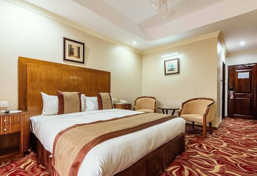 سوئیت پرزیدنت, Mbale Resort