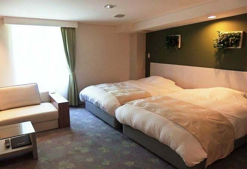 Quarto Estandar, Rokusui Rou