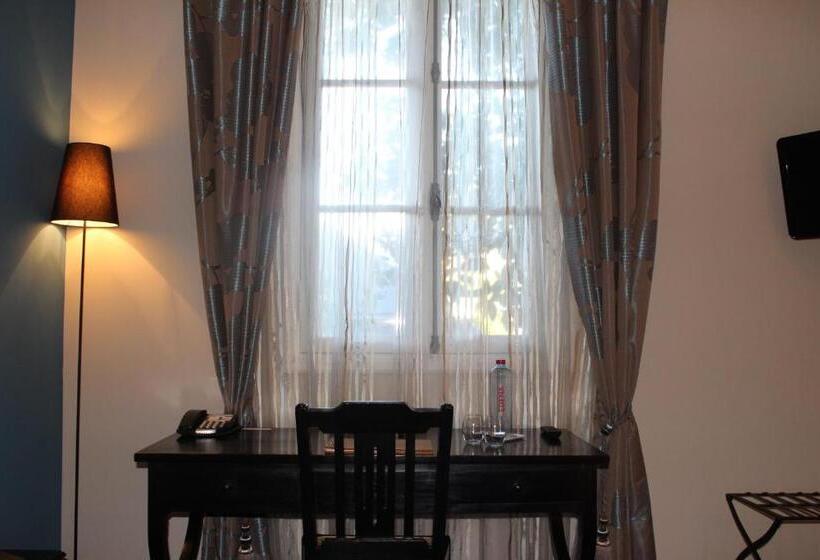 اتاق سوپریور, Villa Angélique   Hôtel Classé Monument Historique