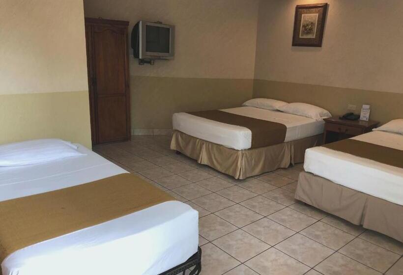 スタンダードトリプルルーム, Hacienda Del Viejo