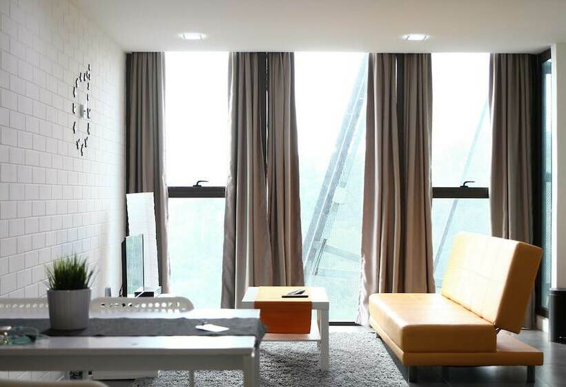 Номер Дюплекс, Skylivia Empire Damansara