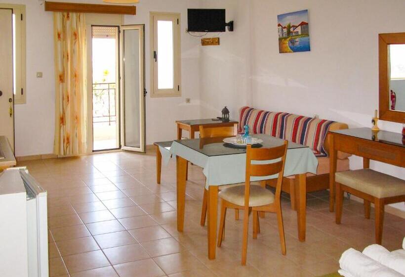 Студия Стандарт, Fotis Studios Apartments