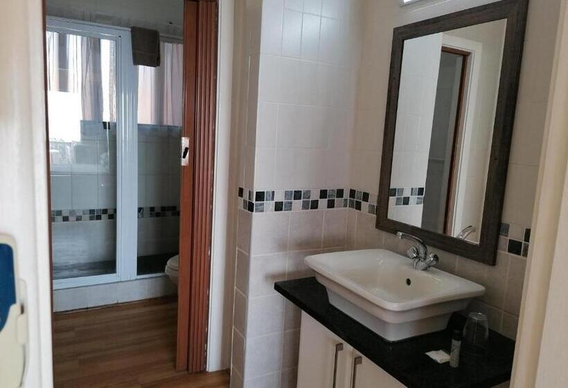 Студия Стандарт, Glenmore Sands Beach Resort