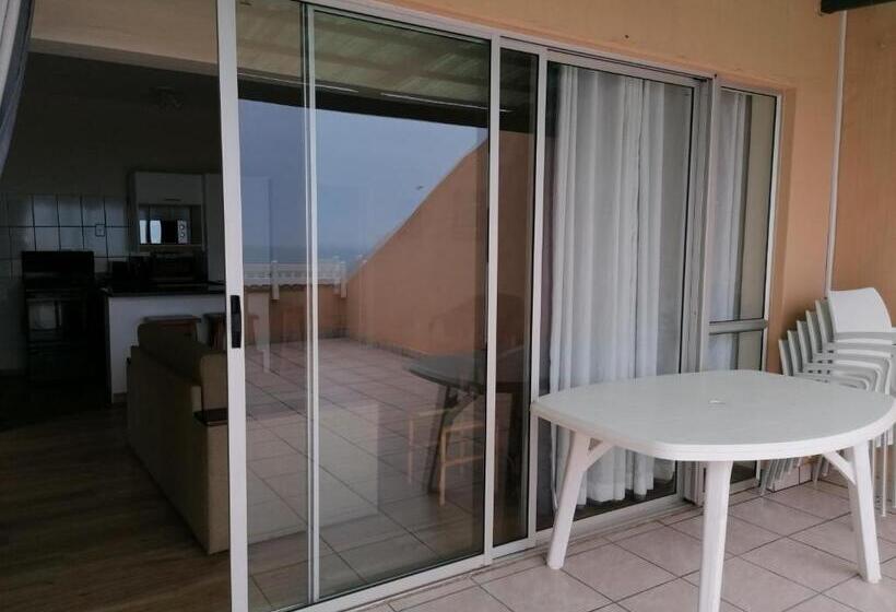 Хижина, Glenmore Sands Beach Resort