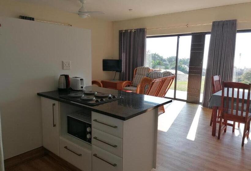 Апартаменты 1 Спальня Вид на Море, Glenmore Sands Beach Resort