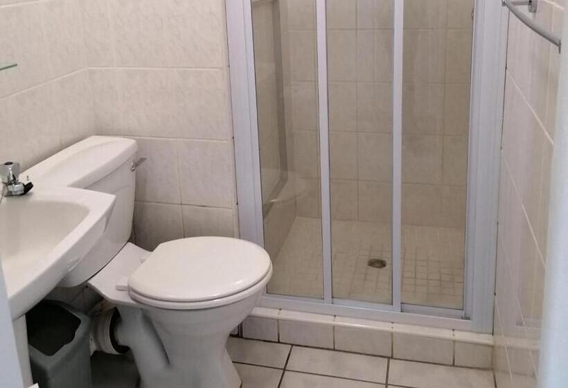Хижина, Glenmore Sands Beach Resort