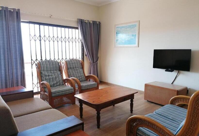 Апартаменты 3 Спальни Вид на Море, Glenmore Sands Beach Resort