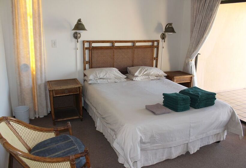 Апартаменты 2 Спальни Вид на Море, Glenmore Sands Beach Resort