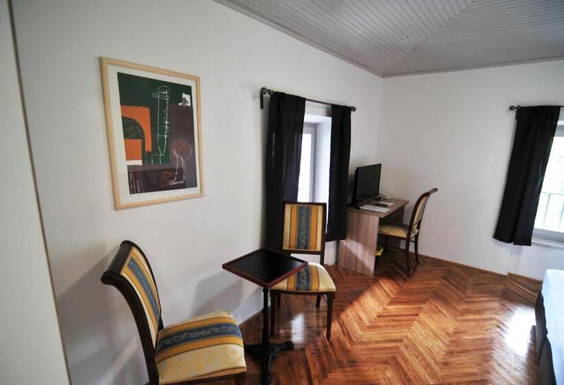 Номер Стандарт, Villa Laurel