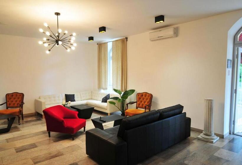 Номер Стандарт, Villa Laurel