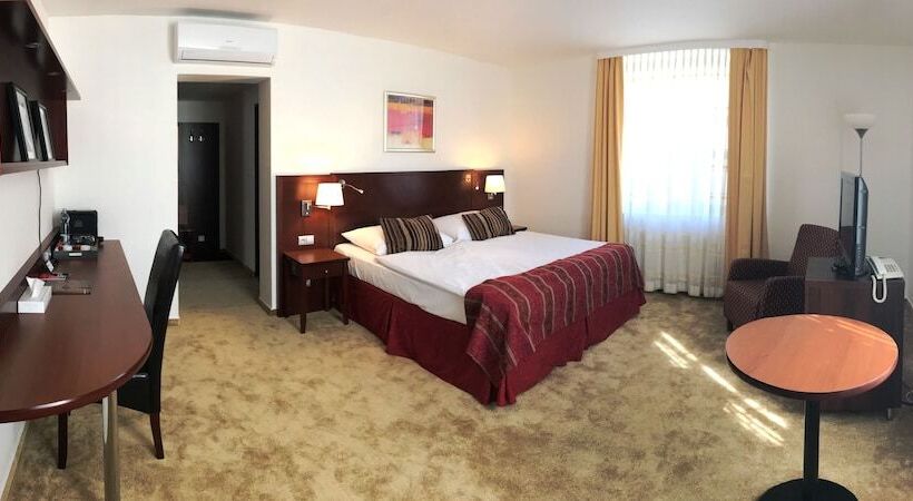 Номер Deluxe, Atrium