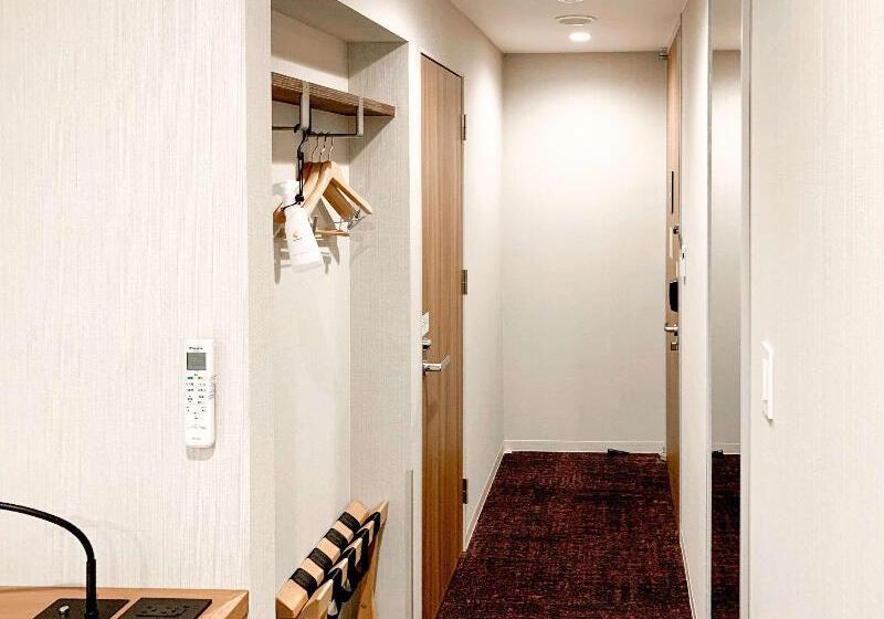Номер Стандарт, Comfort Inn Fukuoka Tenjin