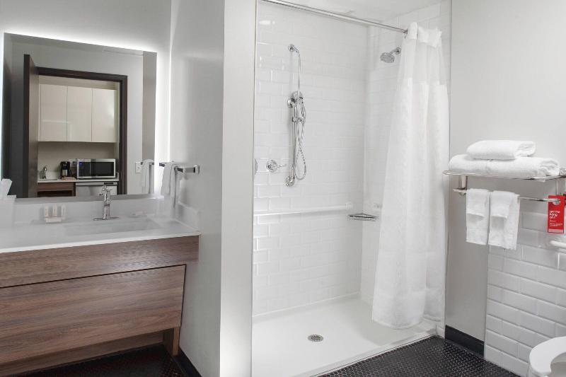 اتاق استاندارد با تخت بزرگ, Fairfield Inn & Suites By Marriott Dallas Downtown
