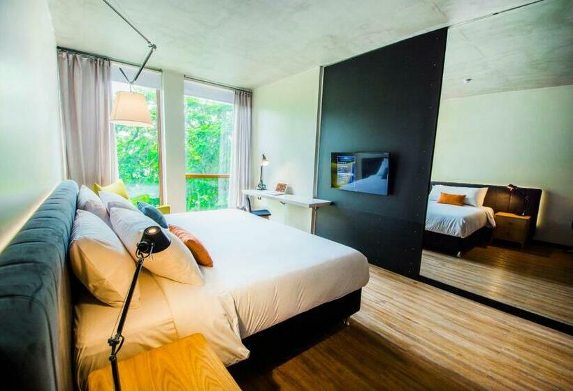 Quarto Estandar, Five Hotel & Residences