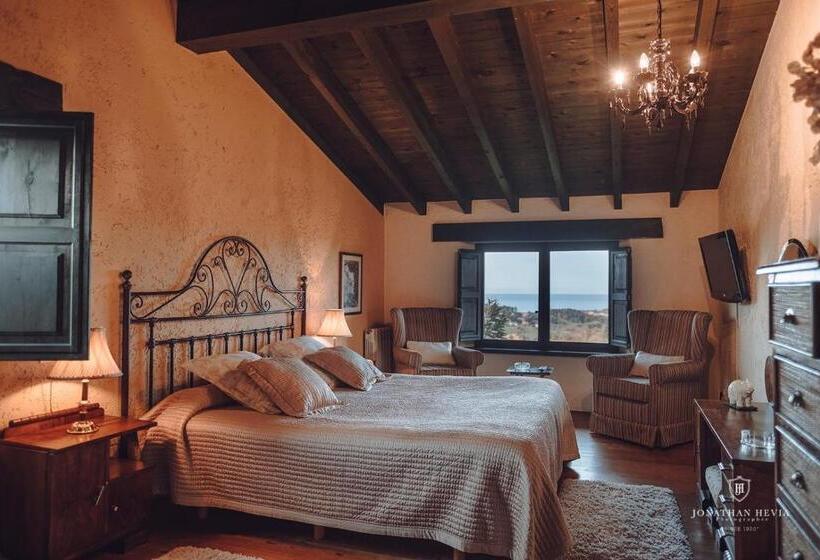 スイート, Paraje Del Asturcon   Adults Only