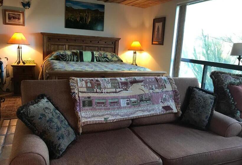 Люкс Deluxe Кровать Кинг, Spur Cross Inn