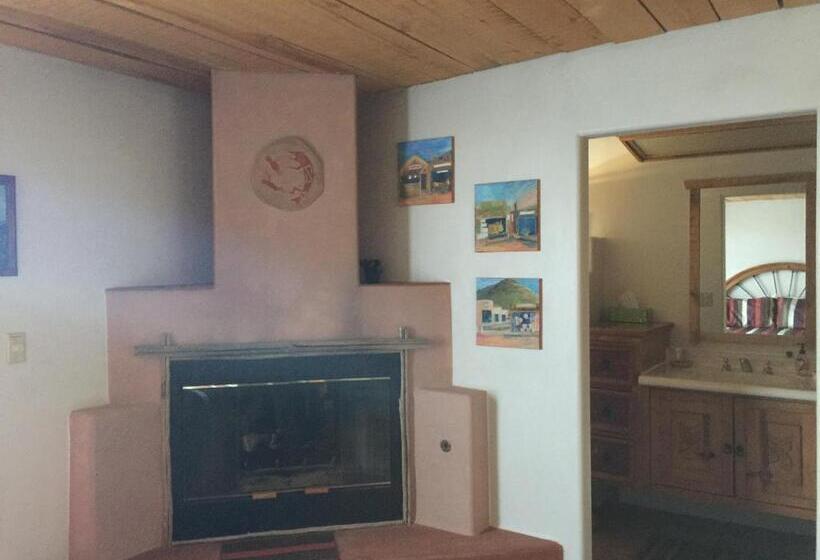 Номер Deluxe Одноместный, Spur Cross Inn