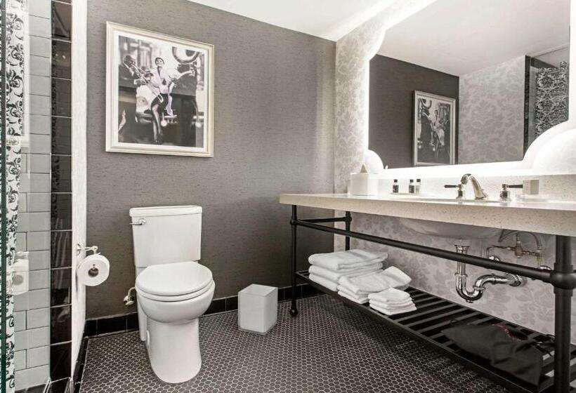 Quarto Estandar Cama King, Cambria Hotel New Orleans Downtown Warehouse District