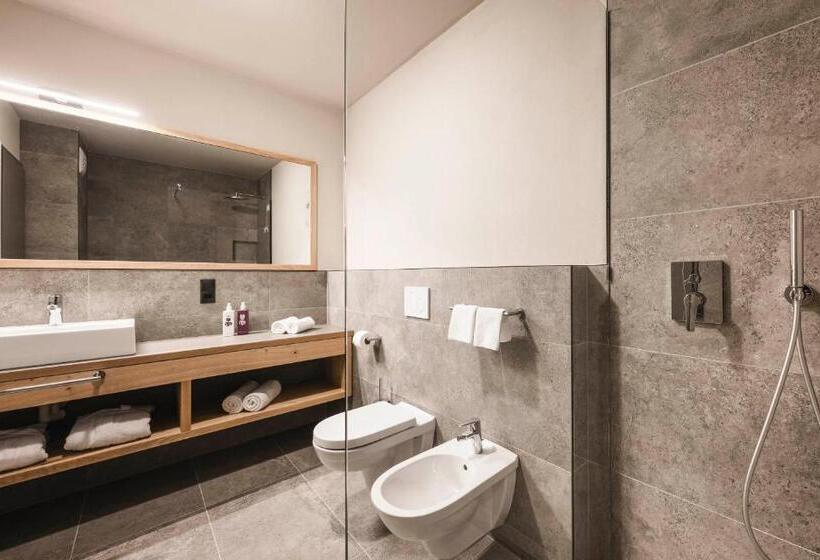 Люкс с Балконом, Familienhotel Viktoria