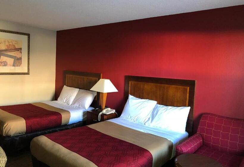 Standaardkamer met 2 Tweepersoonsbedden, Econo Lodge