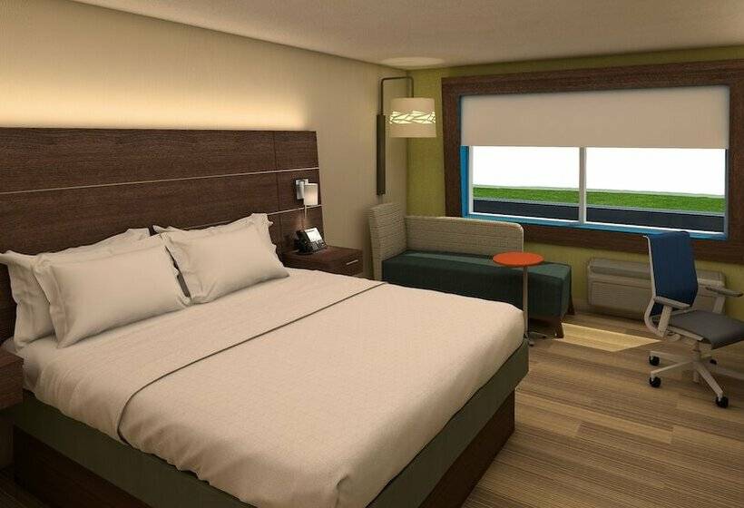 סוויטה מותאמת לאדם עם מוגבלויות, Holiday Inn Express & Suites   Seattle South   Tukwila, An Ihg