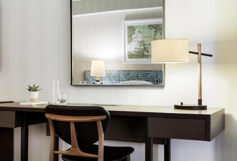 Standard-huone Queen-vuode, Kimpton Rowan Palm Springs Hotel, An Ihg