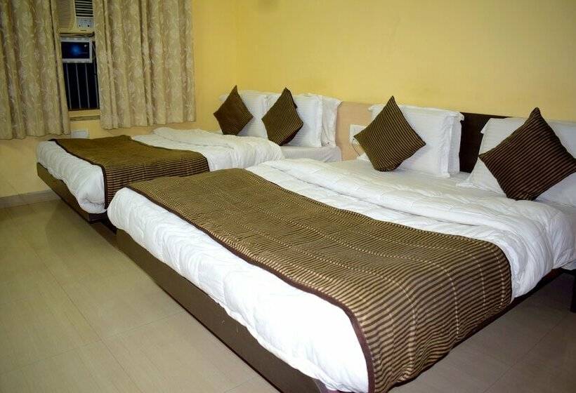 Четырехместный Номер Deluxe, Ashapura Palace By Sky Stays