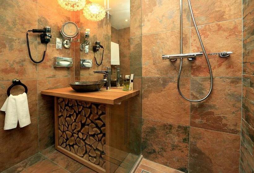 Standart Oda, Cascade Resort & Spa