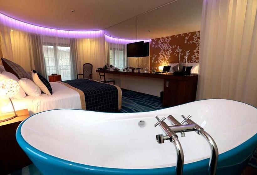 Superior Svit, Cascade Resort & Spa