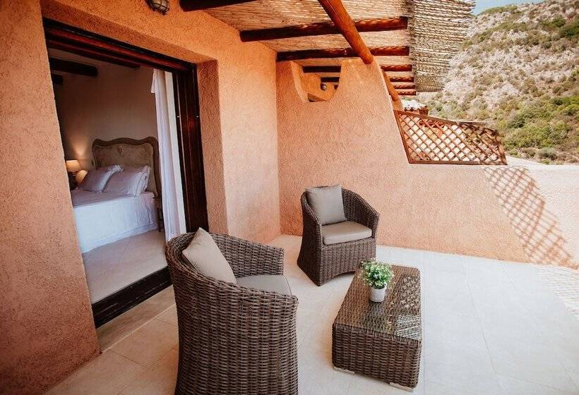 اتاق لوکس با چشم‌انداز دریا, Relais Villa Carola