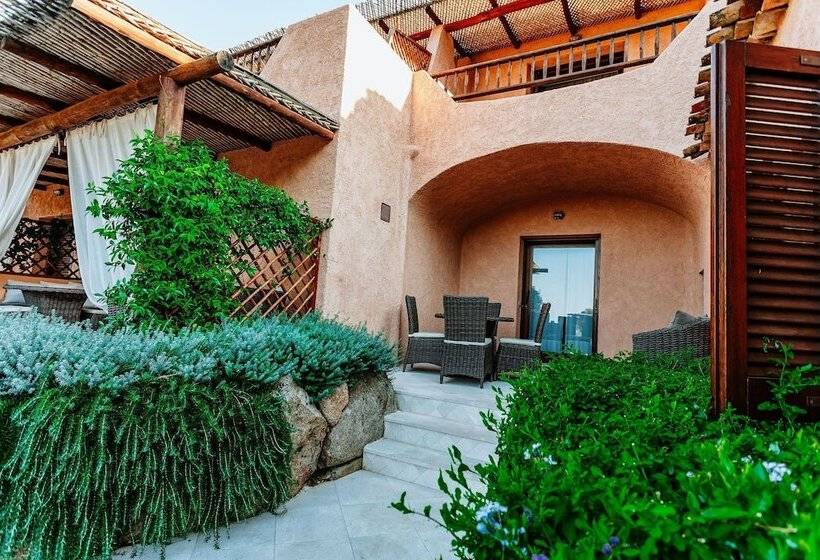 سوییت لوکس, Relais Villa Carola