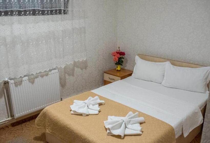 اتاق اکونومی, Motel Don Tomaso