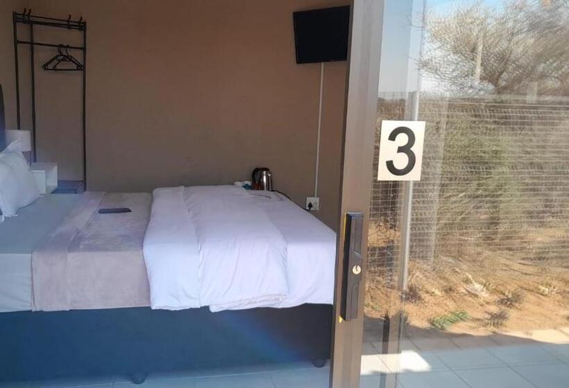 Номер Стандарт, Riverview Pool Resort And Lodge
