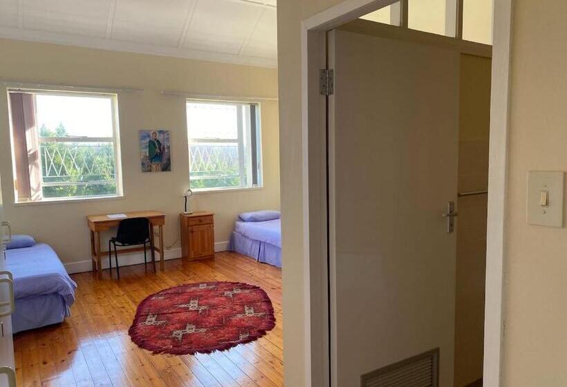 Номер Стандарт Трехместный, St Luke S Retreat Centre And Guest House