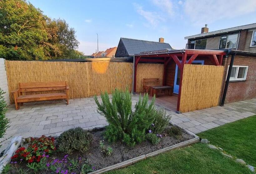 Стандартный Номер Кровать Кинг, The Shed