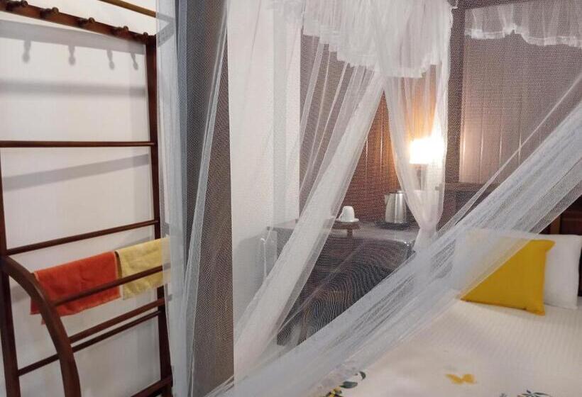 Номер Deluxe, Happy Stay Mirissa