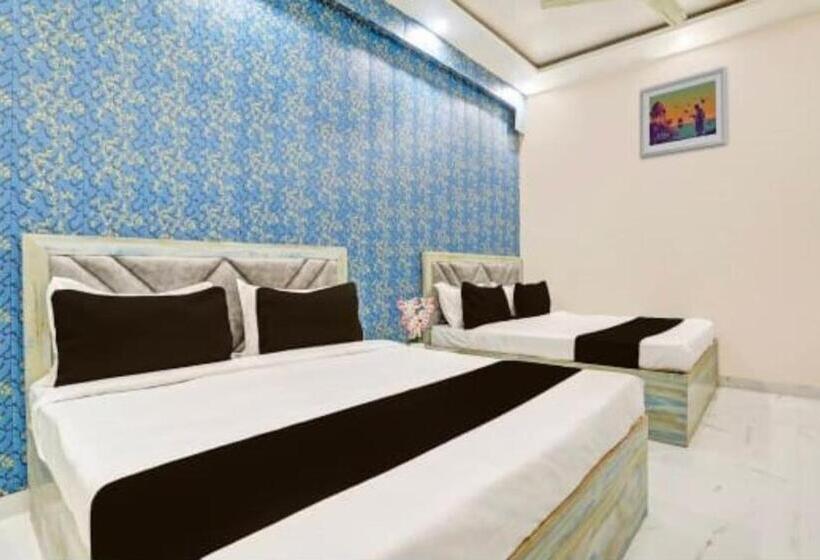 Quarto Familiar Deluxe, Goroomgo Vrrinda Home Stay Varanasi