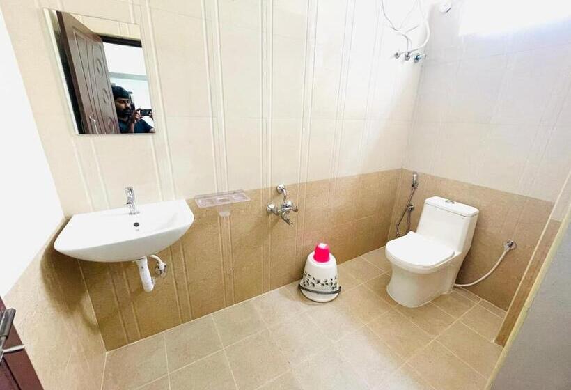 Номер Стандарт, Pearl Stays, Tirupathi