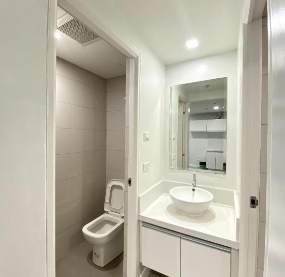 Studio Standard, Sapphire Seaview Park