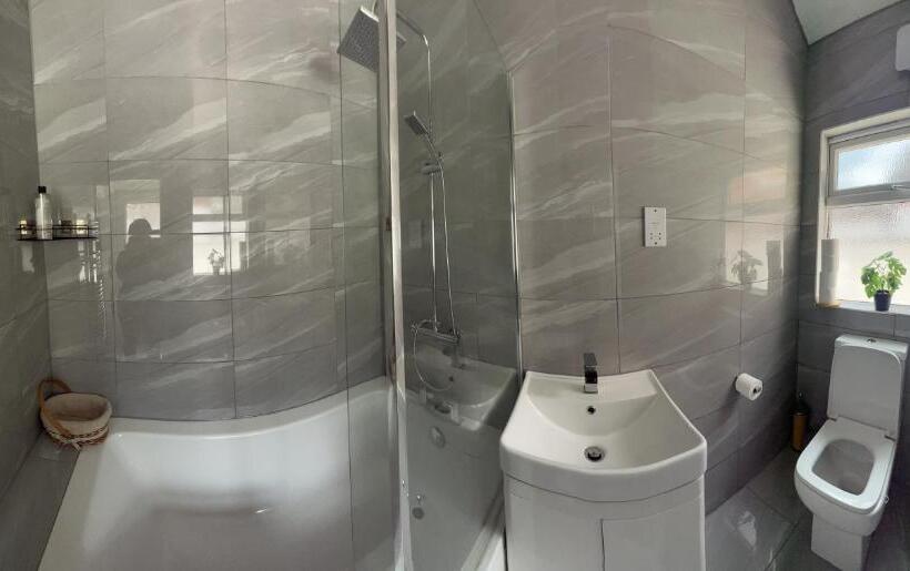 Номер Deluxe, Southampton Bridge Rooms By Afl