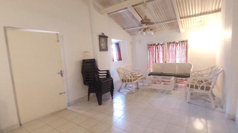 اتاق استاندارد با بالکن, Istays   The Colonial Villa, Yercaud