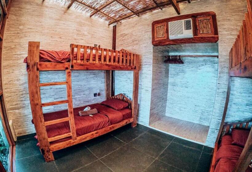 اتاق چهار تخته با دستشویی مشترک, Shakabrah Resort And Skatepark
