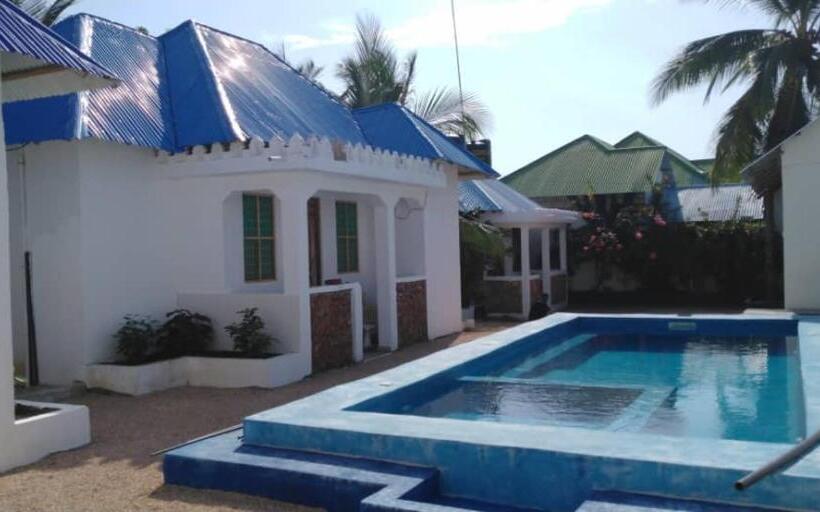 Номер Economy, La Villas Blue Blue