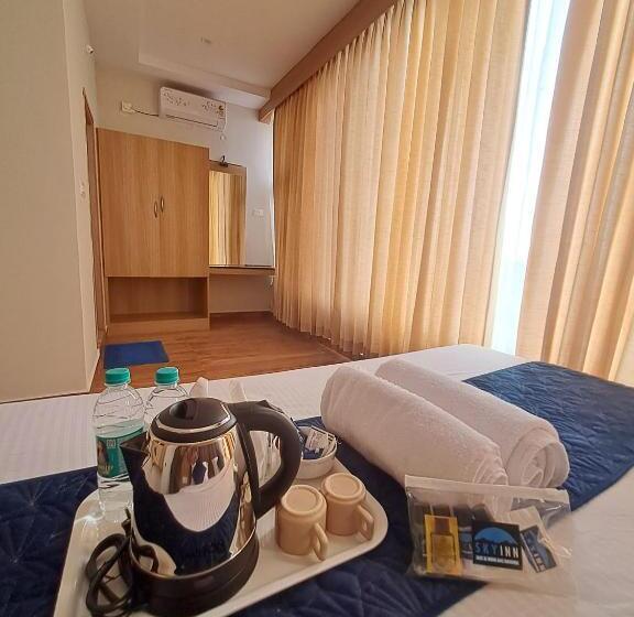 Люкс, Sky Inn