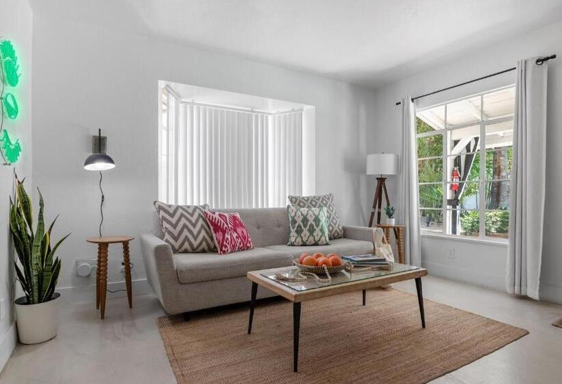 Villa 1 Quarto, Designer Gem Near Downtown Palm Springs